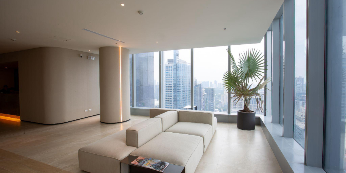 An image of Clinique de Paris lounge at their Makati clinic