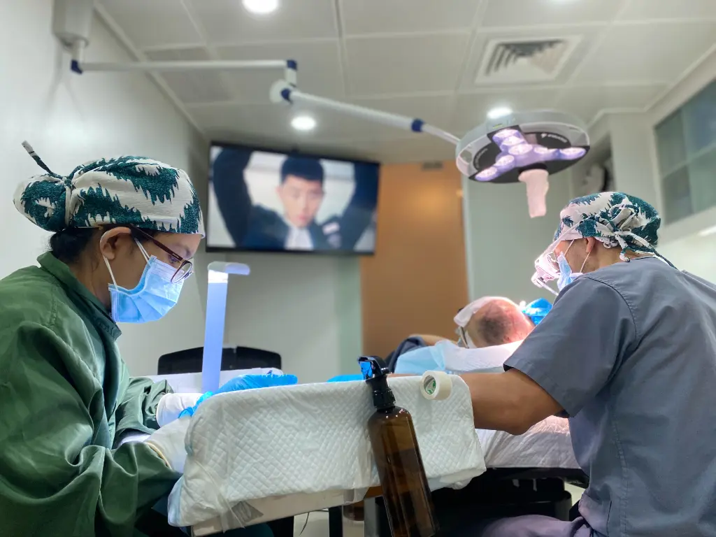 Hair transplant done under local anaesthetic and no pain