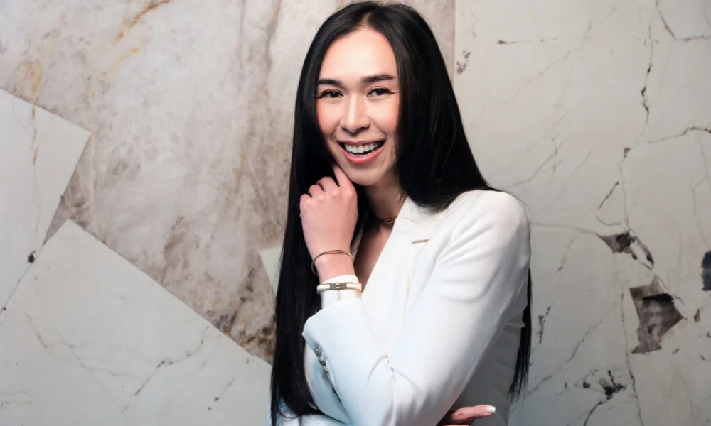 Toni Aviles in Clinique de Paris Campaign